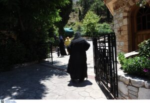 Αίγινα: Με κορωνοϊό μοναχές στην Ιερά Μονή Αγίου Νεκταρίου – Κλείνει για 15 ημέρες