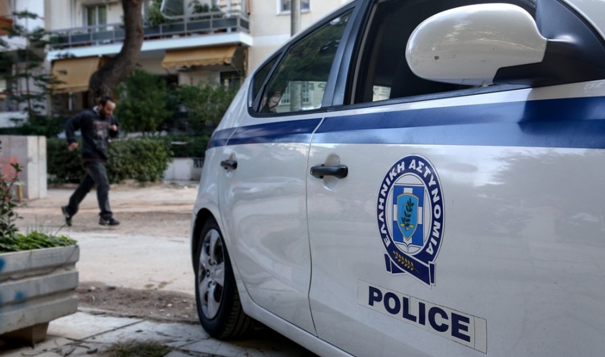 Θεσσαλονίκη: Συνελήφθη χωρίς άδεια οδήγησης – Οι πινακίδες του οχήματος ήταν κλεμμένες