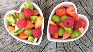 Διατροφή στις διακοπές – Τα φρούτα με τη χαμηλότερη περιεκτικότητα σε ζάχαρη