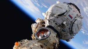 Ο πρώτος διαστημικός περίπατος για το 2022! (VIDEO)