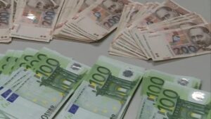 Κροατία: Αποσύρει το κούνα -υιοθετεί επίσημα το ευρώ (VIDEO)