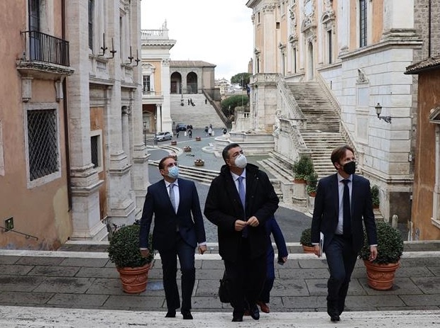 Επίσκεψη Τζιτζικώστα στη Ρώμη – Με ποιους συναντήθηκε (ΦΩΤΟ)
