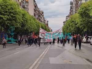 Θεσσαλονίκη: Πορεία αντιεξουσιαστών και μελών της Εξωκοινοβουλευτικής αριστεράς στο κέντρο (ΦΩΤΟ+VIDEO)
