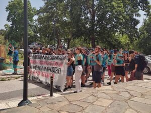 Θεσσαλονίκη: Νέα συγκέντρωση φοιτητών στο ΑΠΘ κατά της αστυνομικής παρουσίας (ΦΩΤΟ+VIDEO)