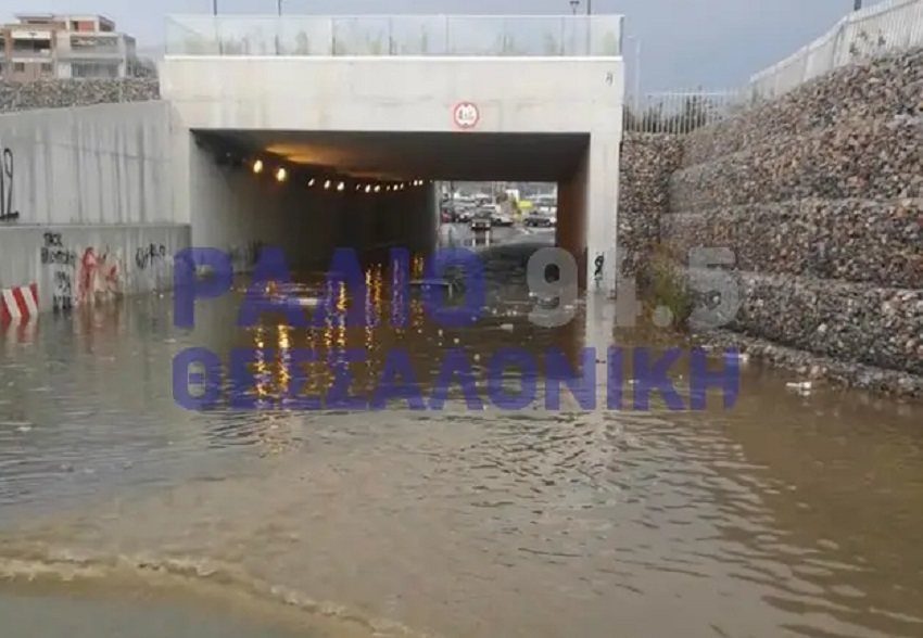 Τούνελ Μακρυγιάννη: Πώς προκλήθηκε η πλημμύρα – Τι λέει ο Πάρις Μπίλλιας στο ΡΘ (AUDIO)