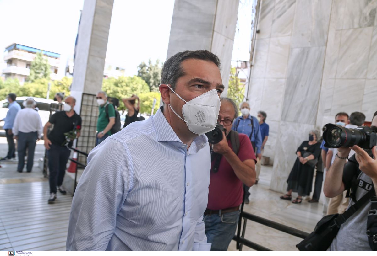 Απάντηση ΣΥΡΙΖΑ σε Πλεύρη:Ο Τσίπρας είχε αρνητικό PCR από το Σάββατο (ΦΩΤΟ)