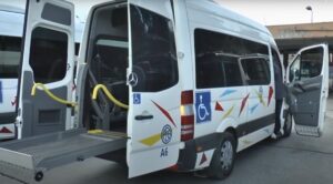 Δύο νέα λεωφορεία εξυπηρέτησης Α.με.Α. στον ΟΑΣΘ (VIDEO)