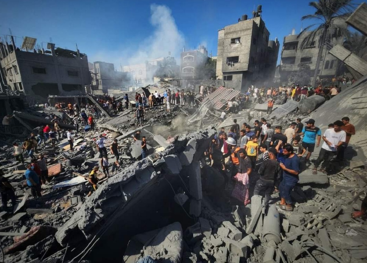 Καμπανάκι του ΠΟΥ: «Υπάρχει κίνδυνος περισσότεροι άνθρωποι να πεθάνουν από ασθένειες παρά από τους βομβαρδισμούς στη Λωρίδα της Γάζας»