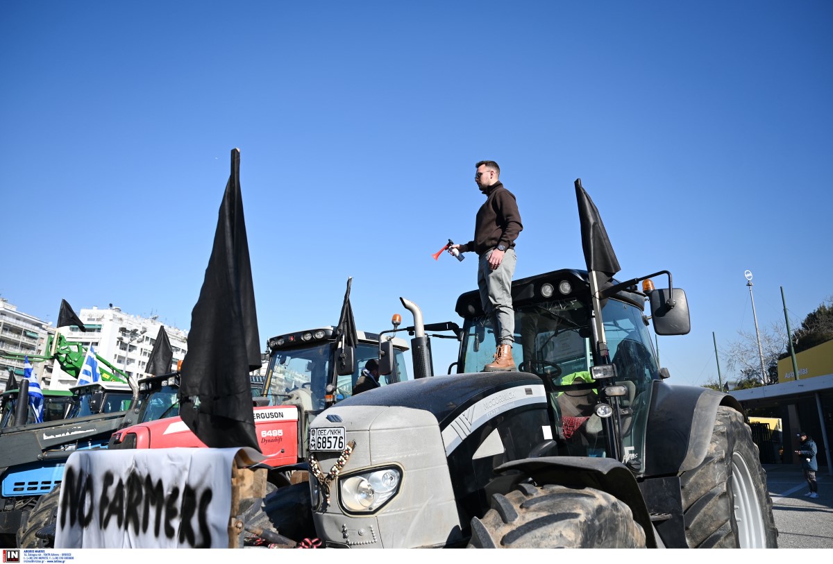 Άνοιξαν την Εθνική Οδό Λαμίας – Αθηνών οι αγρότες