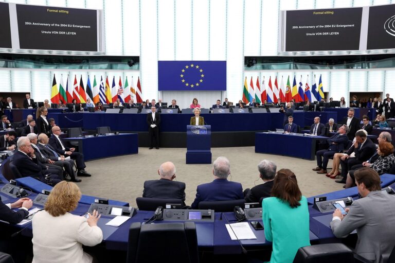 Ευρωπαϊκό Κοινοβούλιο: Ενέκρινε διορθώσεις στο σχέδιο ανάπτυξης για τα Βαλκάνια